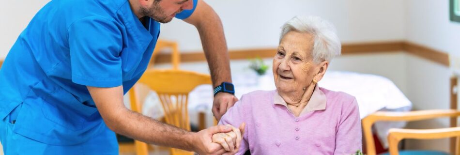 Cuidados de Enfermagem Domiciliária: Benefícios e Impacto