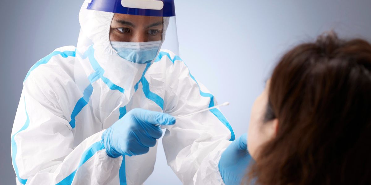 Recuperação pós-COVID-19 em Paços de Ferreira: Desafios e Respostas