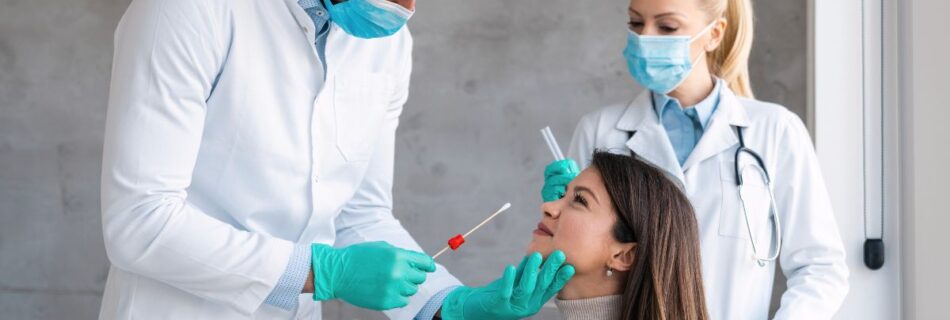 Testagem COVID-19 em Cascais: Estratégias e Impactos